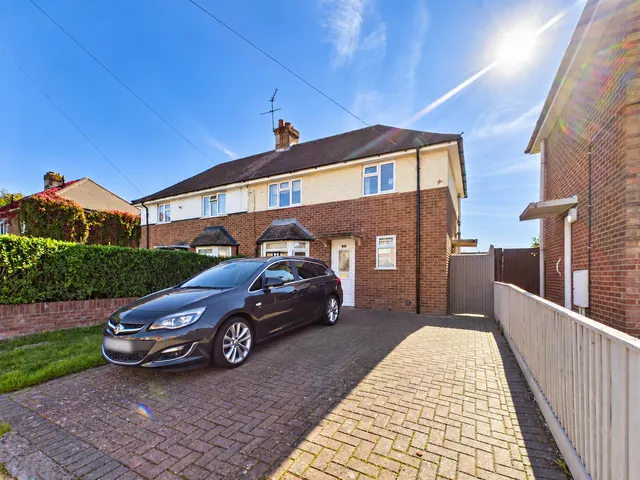 South Ham Road, Basingstoke, RG22, photo 1