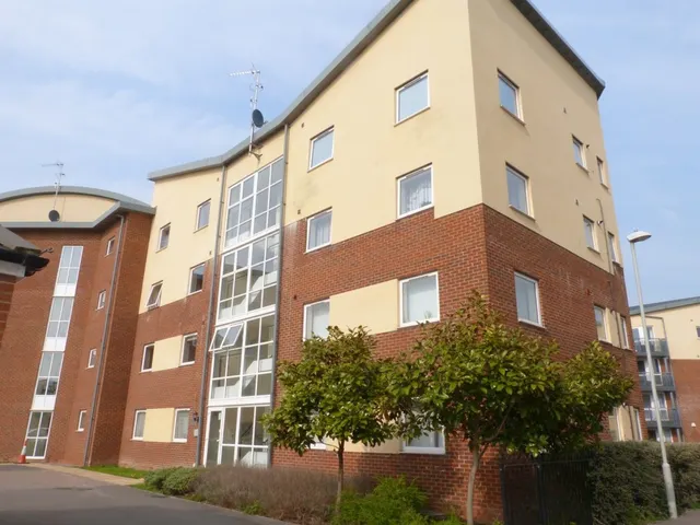 Longhorn Avenue, Gloucester, photo 1