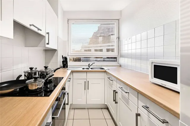 Abbey Orchard Street, London, SW1P, photo 2