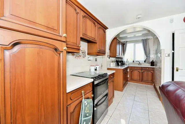 Ridgeway, Rotherham, S65, photo 3