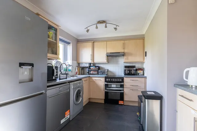 Maltings Close, Alton, GU34, photo 3