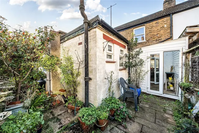 Faversham Road, Beckenham, BR3, photo 1