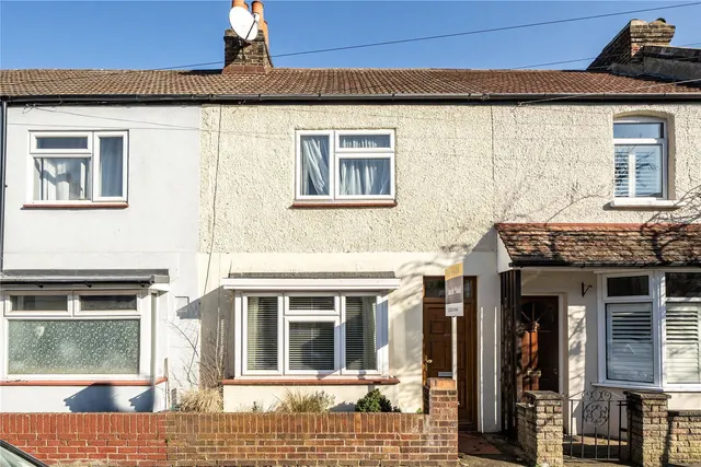 Photo 2 — Faversham Road, Beckenham, BR3