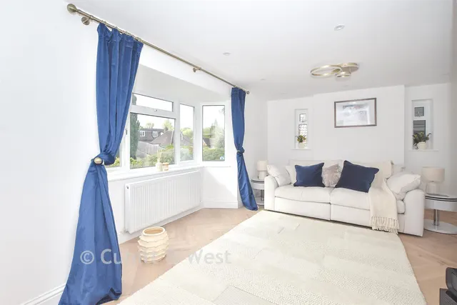Penland Close, Haywards Heath, RH16, photo 3