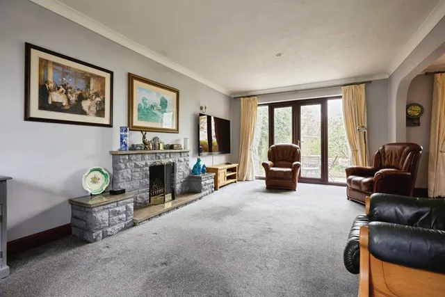 Willow Way, Motcombe, SP7, photo 2
