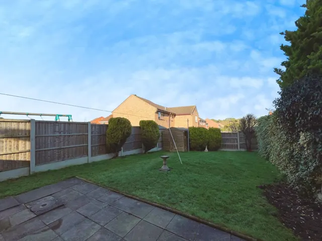 Sunningdale, Grantham, NG31, photo 2