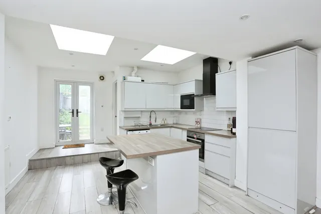 Homesdale Road, Bromley, BR1, photo 2
