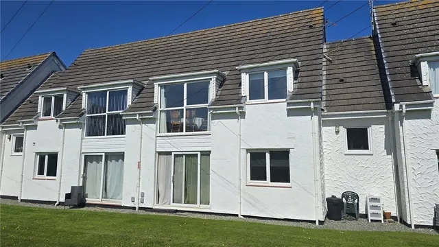 Isallt Lodge, Bae Trearddur, LL65, photo 1