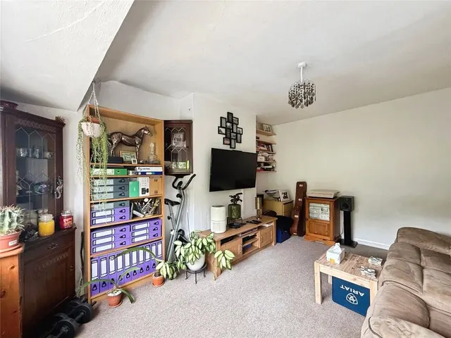 Garrison Court, Hitchin, SG4, photo 3