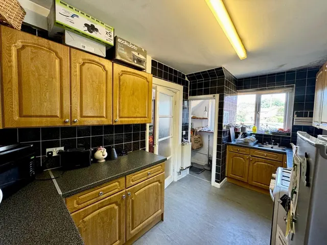 Houghend Avenue, Chorlton, M21, photo 3