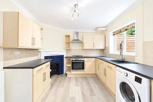 Rodway Road, Tilehurst, RG30, photo 2