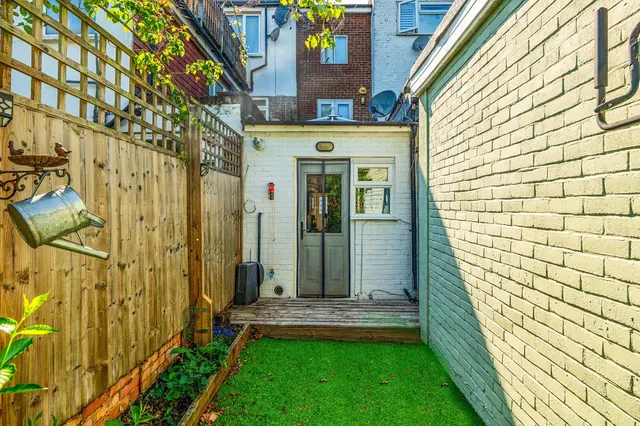 Sandycombe Road, Richmond, TW9, photo 3