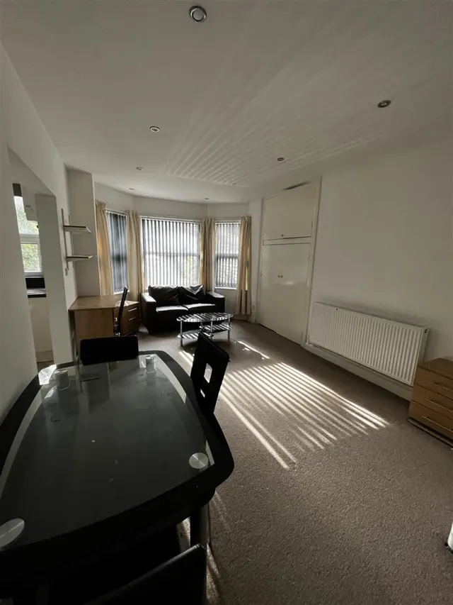 Springfield Mount, Leeds, photo 2