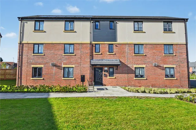 Viceroy View, Churwell, LS27, photo 1