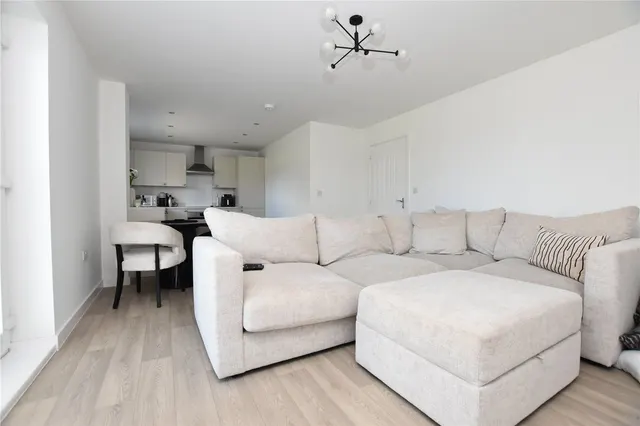 Viceroy View, Churwell, LS27, photo 3