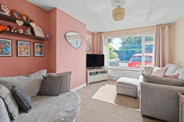 Tavistock Avenue, Stafford, photo 2