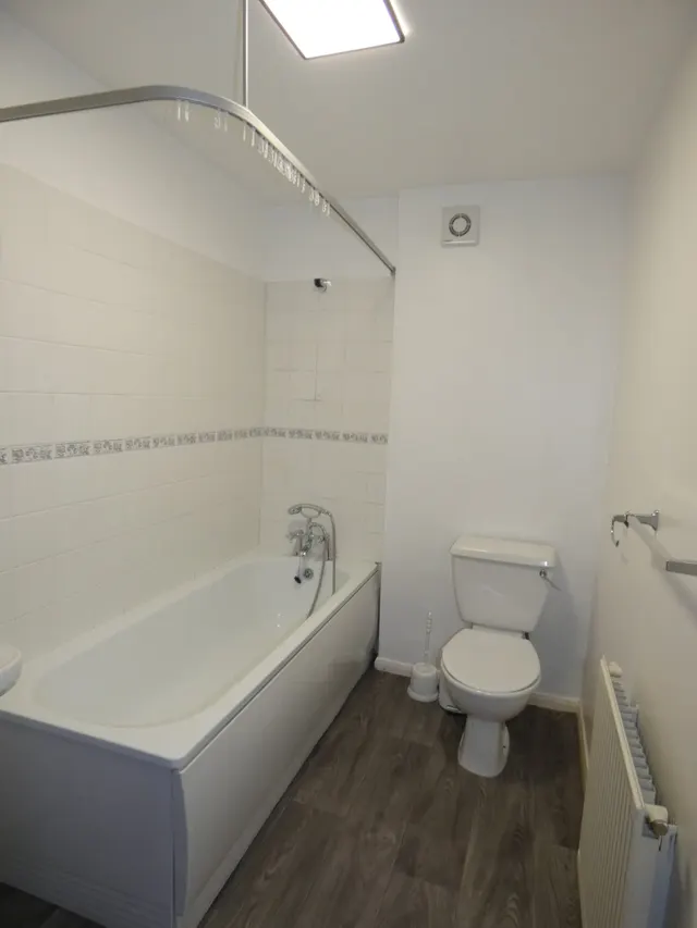 Photo 3 — Church Road, Hanwell, London, W7 3BH