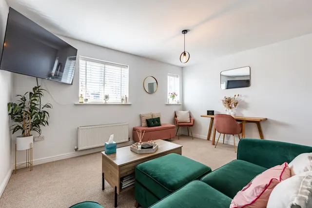 Beautifully Presented First-Floor Apa, photo 2