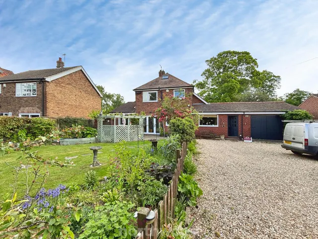 Coppice Grove, Hatfield, DN7, photo 1
