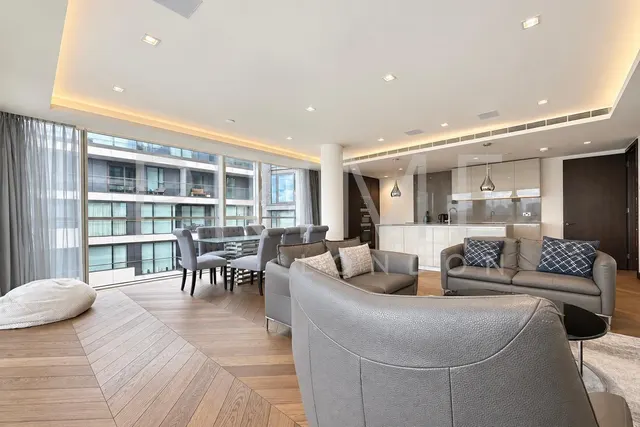 Sandringham House, One Tower Bridge, SE1, photo 3