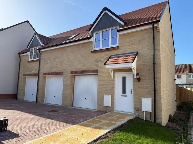 Bramble Drive, Weymouth, DT4, photo 1