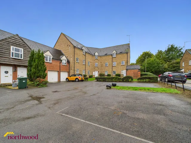 Sir Henry Jake Close, Banbury, OX16, photo 1
