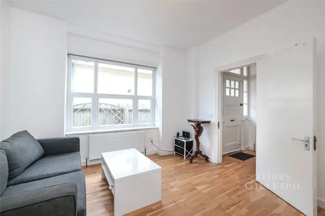 Derby Road, Uxbridge Fees Apply, UB8, photo 3