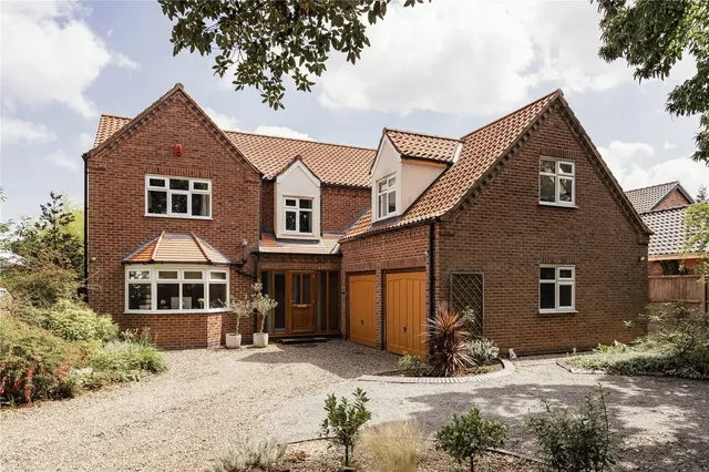 Ipswich Road, Norwich, NR2, photo 1