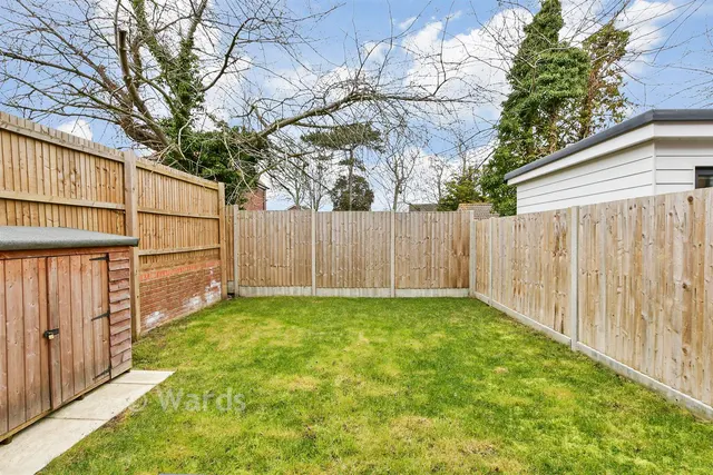 Kings Close, Broadstairs, CT10, photo 3