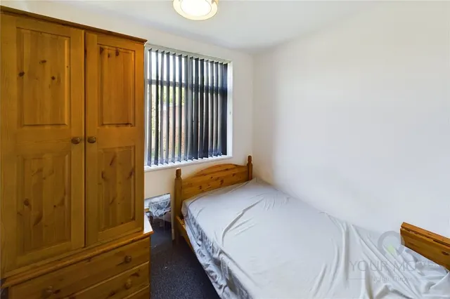Photo 2 — Parkfield Avenue, Northampton, NN4