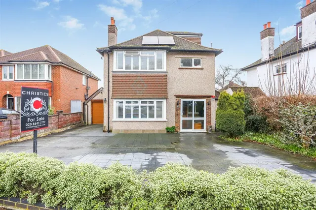 Link Lane, Wallington, SM6 9DY, photo 1