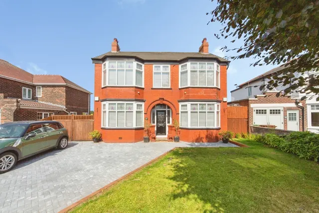 Ashton Road, Newton-le-Willows, Merseyside, WA12, photo 1