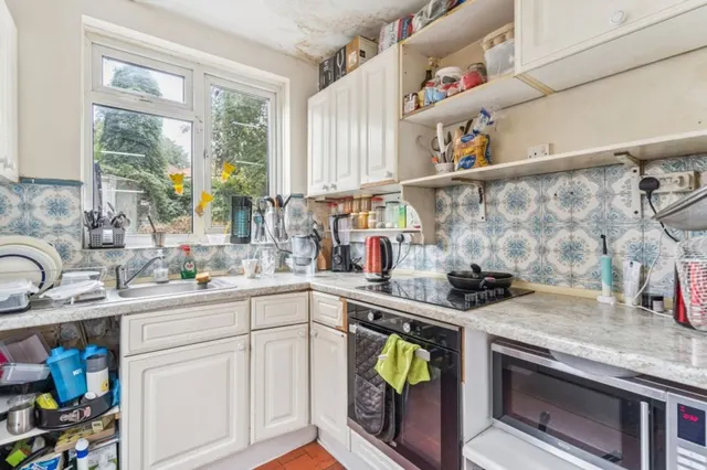 Hillingdon Hill, Uxbridge, UB10, photo 3