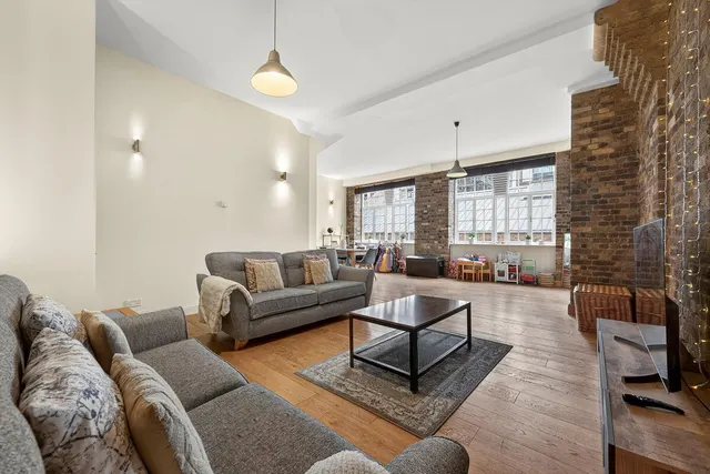 Telfords Yard, London, E1W, photo 1