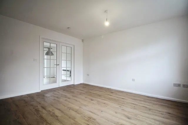 Stanhall Mews, Stanningley, LS28, photo 3