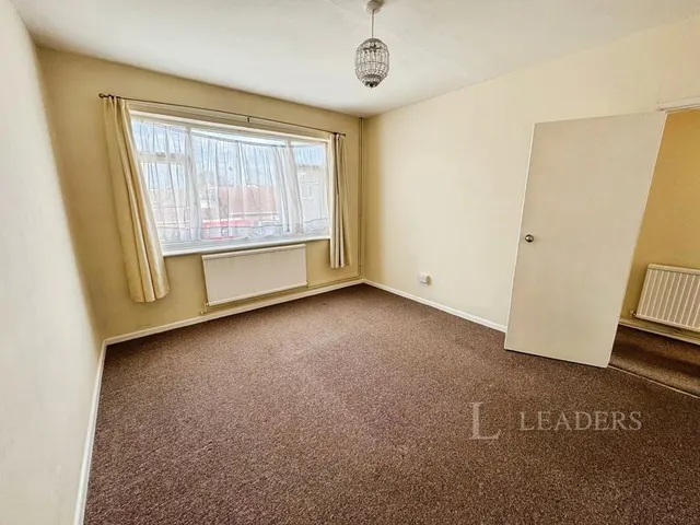Queensway, Holland-on-Sea, CO15, photo 3