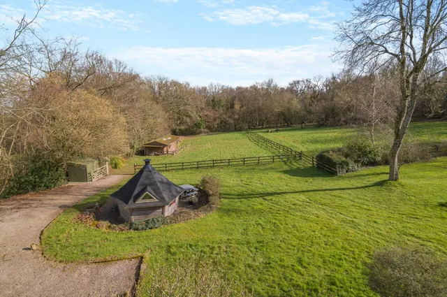 Woodside, Welsh Newton Common, NP25, photo 3