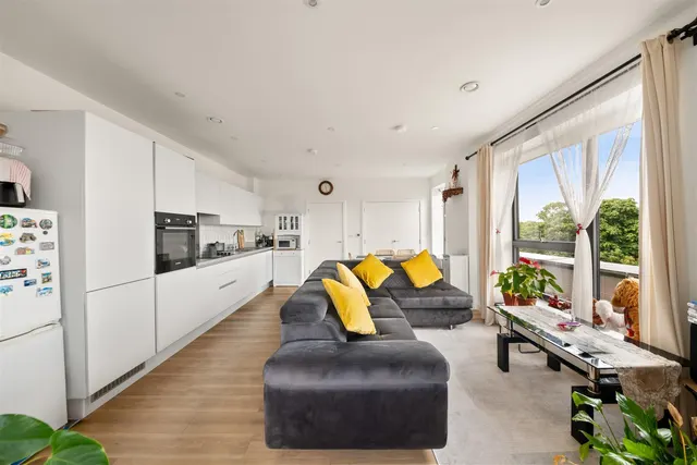 Earl Haig Close, Hounslow, photo 2