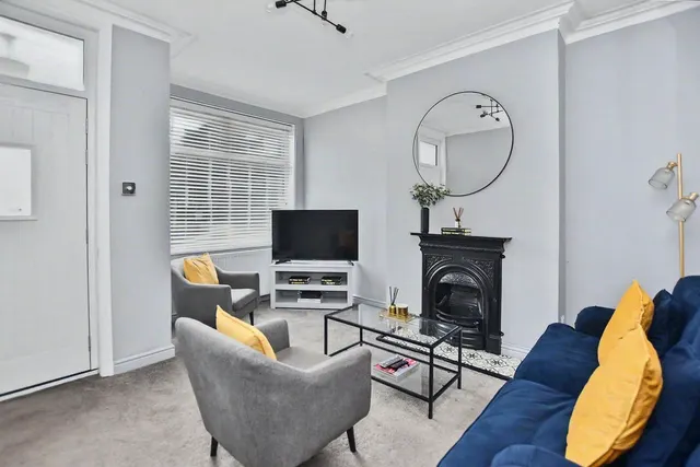 Ecclesburn Road, Leeds, LS9, photo 2