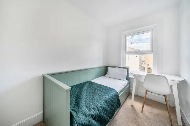 Bedford Road, Ealing, W13, photo 2
