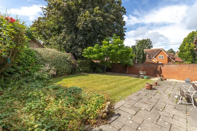 Photo 3 — Tylers Gate Alton Road, South Warnborough, Hook, RG29 1RP