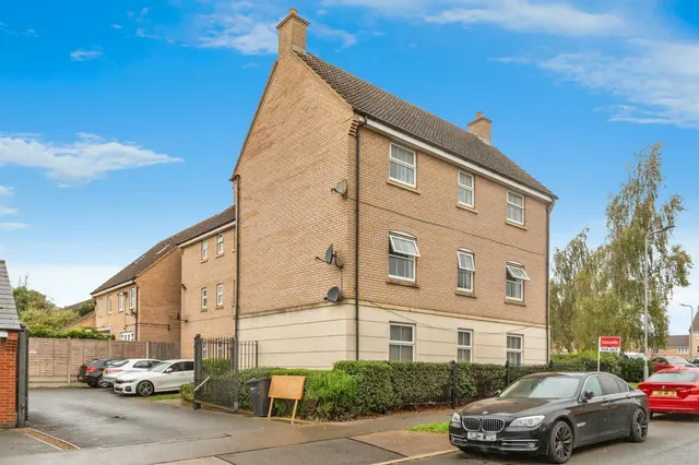 Burywell Road, Wellingborough, NN8, photo 1
