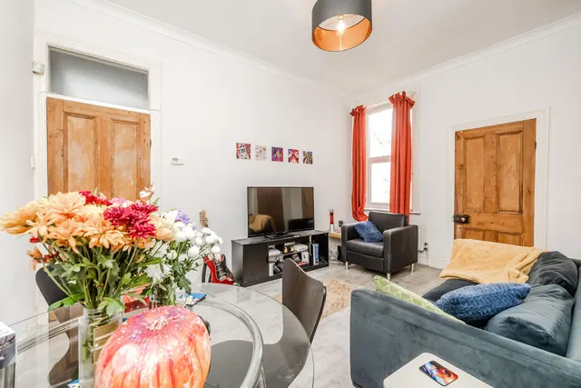 Biddlestone Road, Heaton, NE6, photo 2