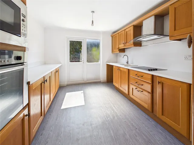 Poplar Close, Witham, CM8, photo 3