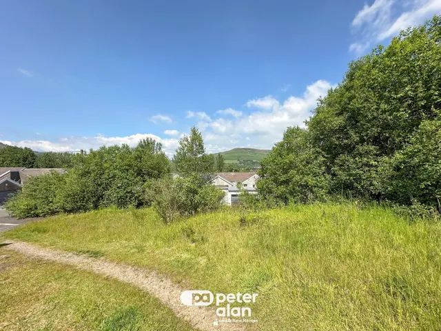 Salisbury Road, Maesteg, CF34, photo 3