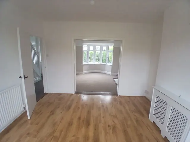 Sketchley Road, Burbage, LE10, photo 2