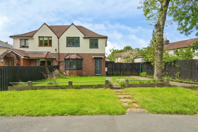 Southfield Drive, Westhoughton, BL5, photo 1