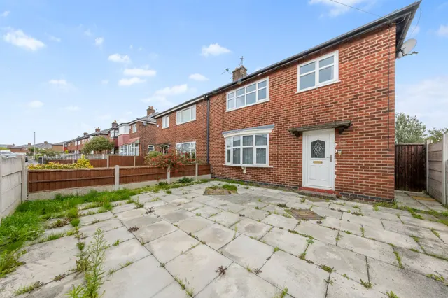Harding Avenue, Warrington, WA2, photo 1