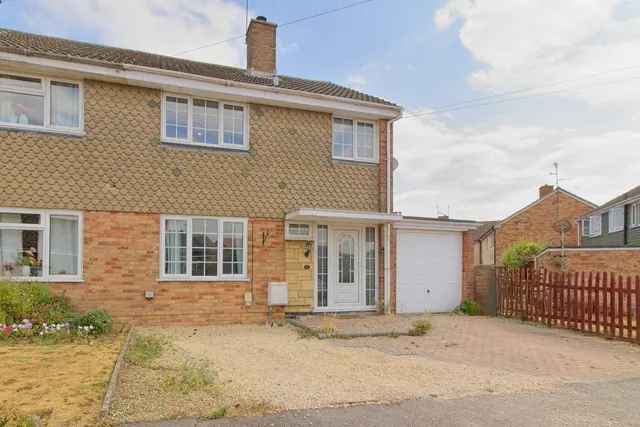 Williams Close, Hanslope, Milton Keynes, Buckinghamshire, MK19, photo 1