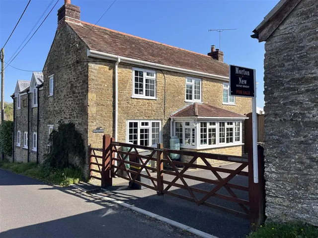 Holton, Wincanton, photo 1